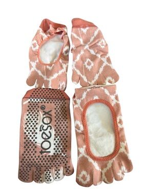 Toesox 2 pairs bundle socks